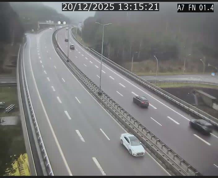 <h2>Caméra autoroute Luxembourg A7 - Tunnel Stafelter - direction Echangeur Grünewald</h2>