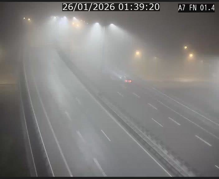 <h2>Caméra autoroute Luxembourg A7 - Tunnel Stafelter - direction Echangeur Grünewald</h2>