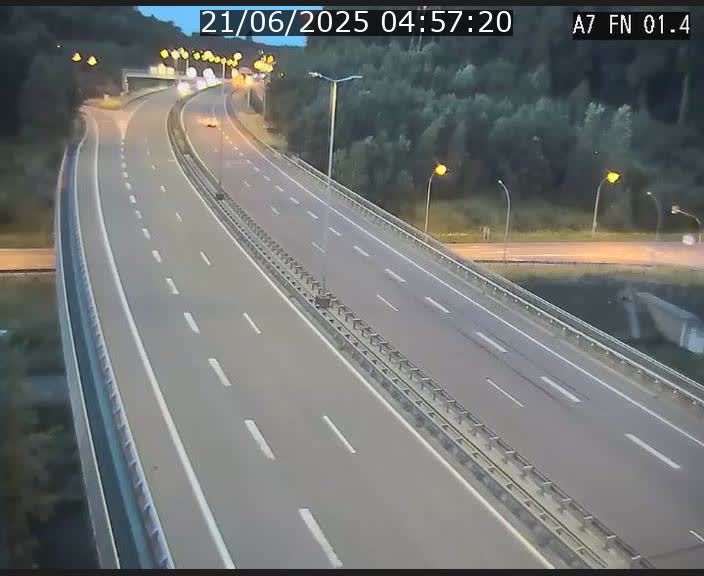 <h2>Caméra autoroute Luxembourg A7 - Tunnel Stafelter - direction Echangeur Grünewald</h2>