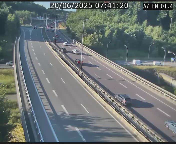 <h2>Caméra autoroute Luxembourg A7 - Tunnel Stafelter - direction Echangeur Grünewald</h2>