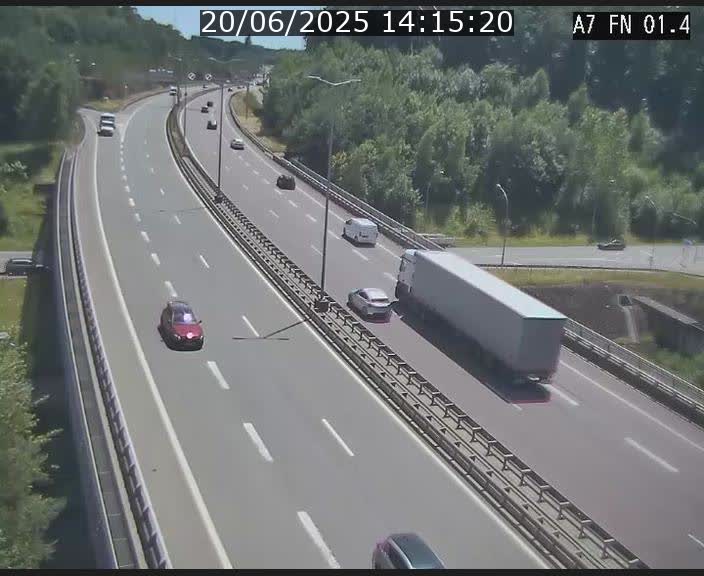 <h2>Caméra autoroute Luxembourg A7 - Tunnel Stafelter - direction Echangeur Grünewald</h2>