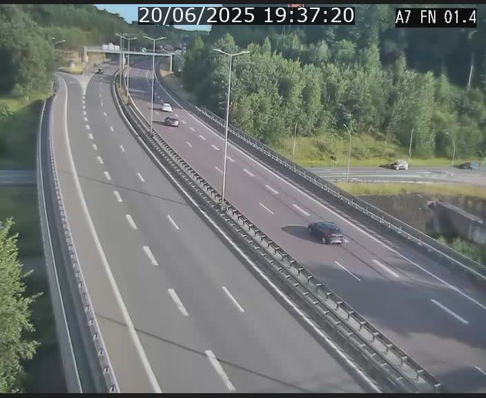 <h2>Caméra autoroute Luxembourg A7 - Tunnel Stafelter - direction Echangeur Grünewald</h2>