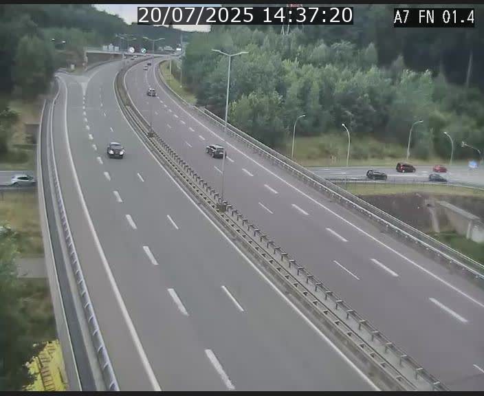 <h2>Caméra autoroute Luxembourg A7 - Tunnel Stafelter - direction Echangeur Grünewald</h2>