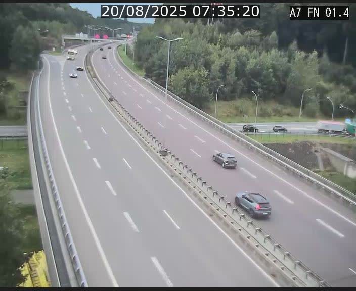 <h2>Caméra autoroute Luxembourg A7 - Tunnel Stafelter - direction Echangeur Grünewald</h2>