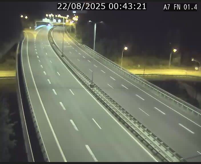 <h2>Caméra autoroute Luxembourg A7 - Tunnel Stafelter - direction Echangeur Grünewald</h2>