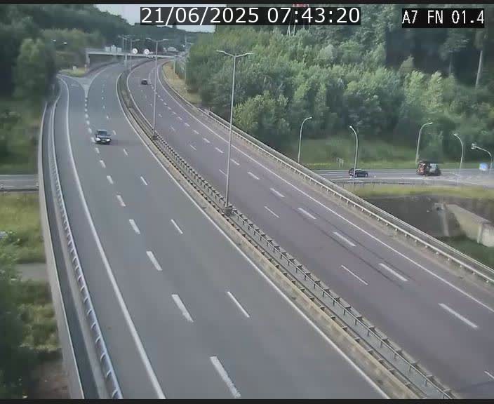<h2>Caméra autoroute Luxembourg A7 - Tunnel Stafelter - direction Echangeur Grünewald</h2>