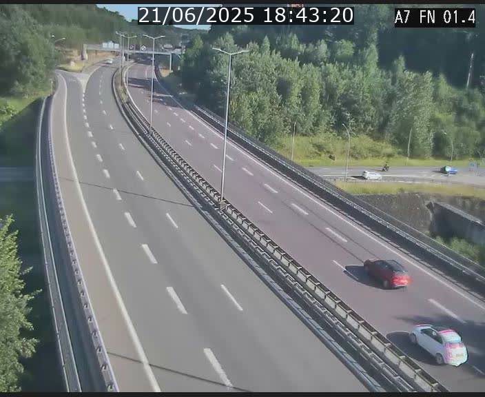 <h2>Caméra autoroute Luxembourg A7 - Tunnel Stafelter - direction Echangeur Grünewald</h2>