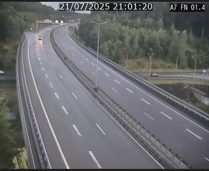 <h2>Caméra autoroute Luxembourg A7 - Tunnel Stafelter - direction Echangeur Grünewald</h2>