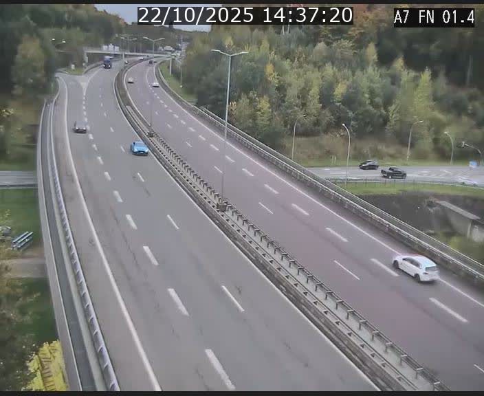 <h2>Caméra autoroute Luxembourg A7 - Tunnel Stafelter - direction Echangeur Grünewald</h2>