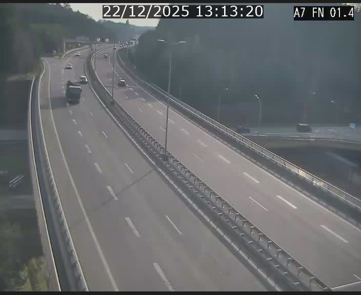 <h2>Caméra autoroute Luxembourg A7 - Tunnel Stafelter - direction Echangeur Grünewald</h2>