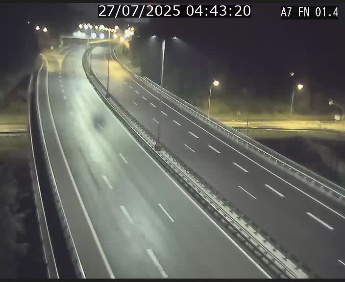 <h2>Caméra autoroute Luxembourg A7 - Tunnel Stafelter - direction Echangeur Grünewald</h2>