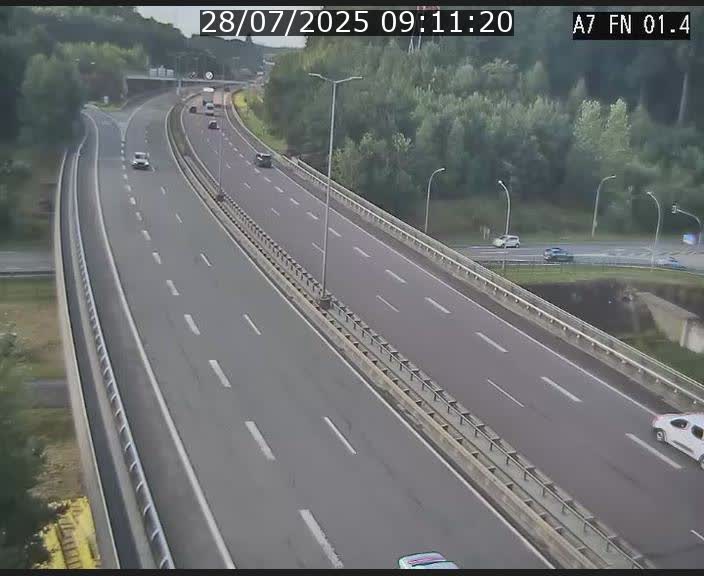 <h2>Caméra autoroute Luxembourg A7 - Tunnel Stafelter - direction Echangeur Grünewald</h2>