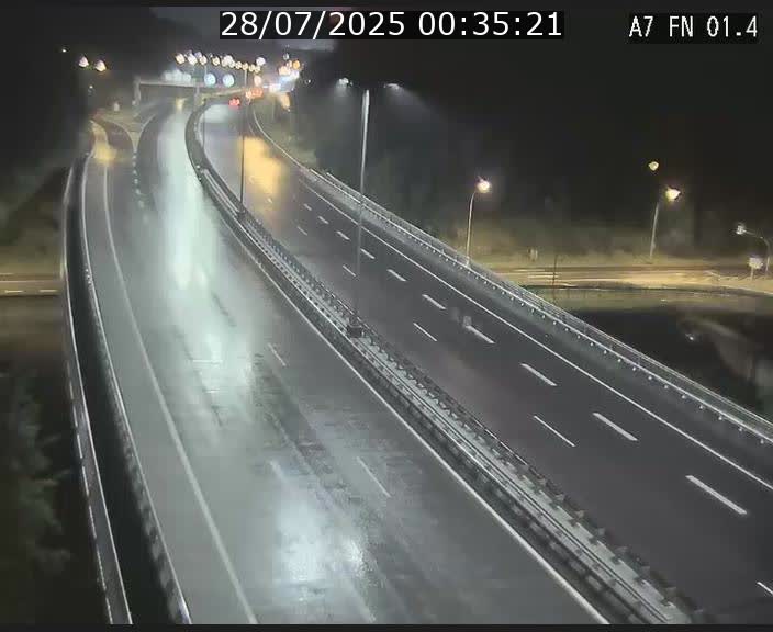 <h2>Caméra autoroute Luxembourg A7 - Tunnel Stafelter - direction Echangeur Grünewald</h2>