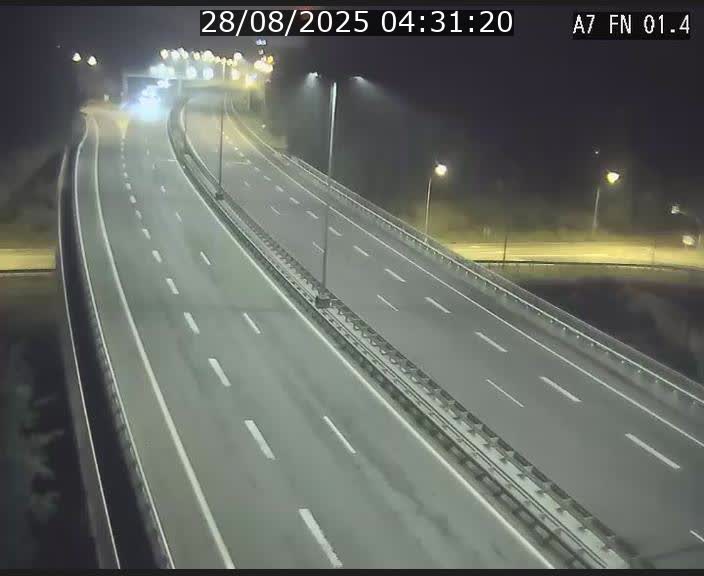 <h2>Caméra autoroute Luxembourg A7 - Tunnel Stafelter - direction Echangeur Grünewald</h2>