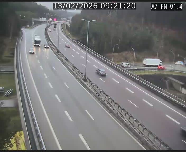 <h2>Caméra autoroute Luxembourg A7 - Tunnel Stafelter - direction Echangeur Grünewald</h2>