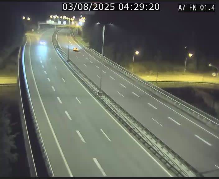 <h2>Caméra autoroute Luxembourg A7 - Tunnel Stafelter - direction Echangeur Grünewald</h2>
