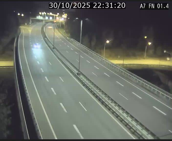<h2>Caméra autoroute Luxembourg A7 - Tunnel Stafelter - direction Echangeur Grünewald</h2>