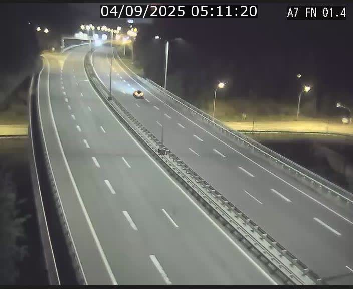 <h2>Caméra autoroute Luxembourg A7 - Tunnel Stafelter - direction Echangeur Grünewald</h2>