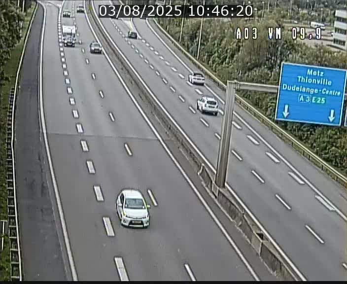 <h2>Webcam Autoroute à la Croix de Bettembourg - A3 - BK 9.9 - direction France</h2>