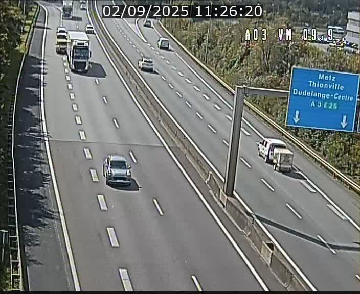 <h2>Webcam Autoroute à la Croix de Bettembourg - A3 - BK 9.9 - direction France</h2>