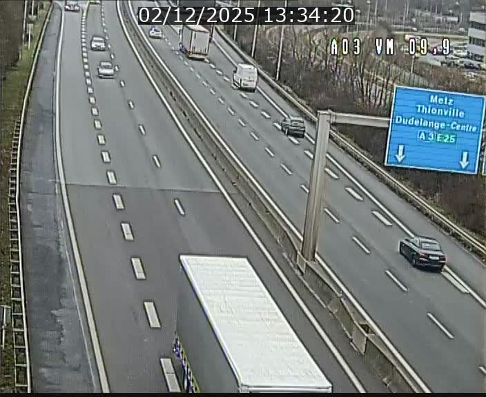 <h2>Webcam Autoroute à la Croix de Bettembourg - A3 - BK 9.9 - direction France</h2>