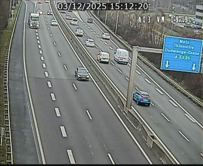 <h2>Webcam Autoroute à la Croix de Bettembourg - A3 - BK 9.9 - direction France</h2>