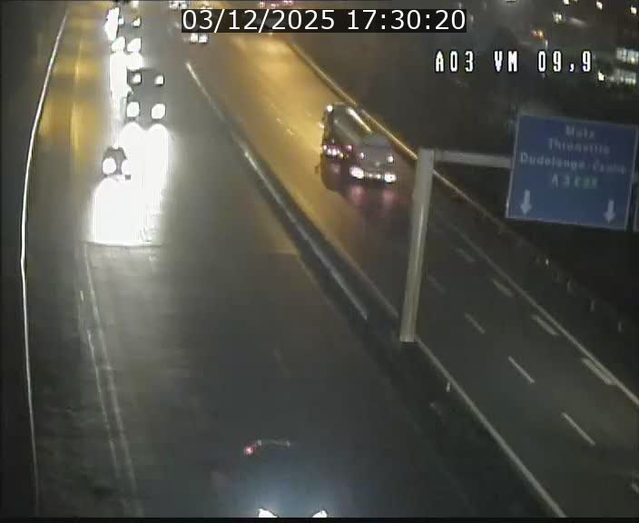 <h2>Webcam Autoroute à la Croix de Bettembourg - A3 - BK 9.9 - direction France</h2>