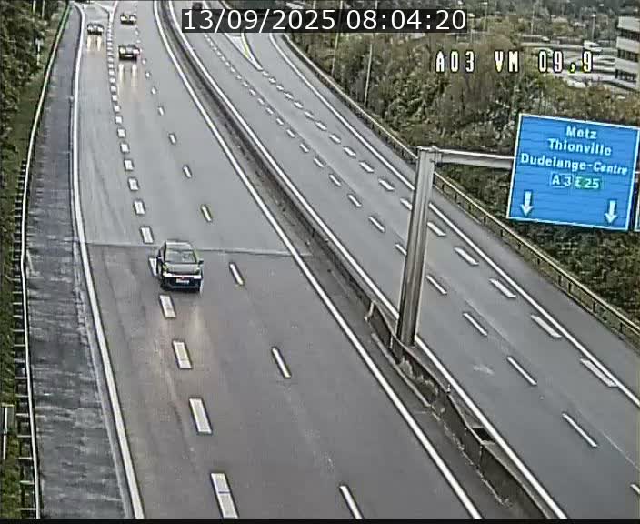 <h2>Webcam Autoroute à la Croix de Bettembourg - A3 - BK 9.9 - direction France</h2>