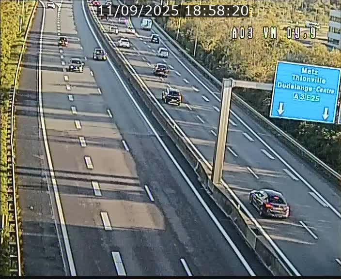 <h2>Webcam Autoroute à la Croix de Bettembourg - A3 - BK 9.9 - direction France</h2>