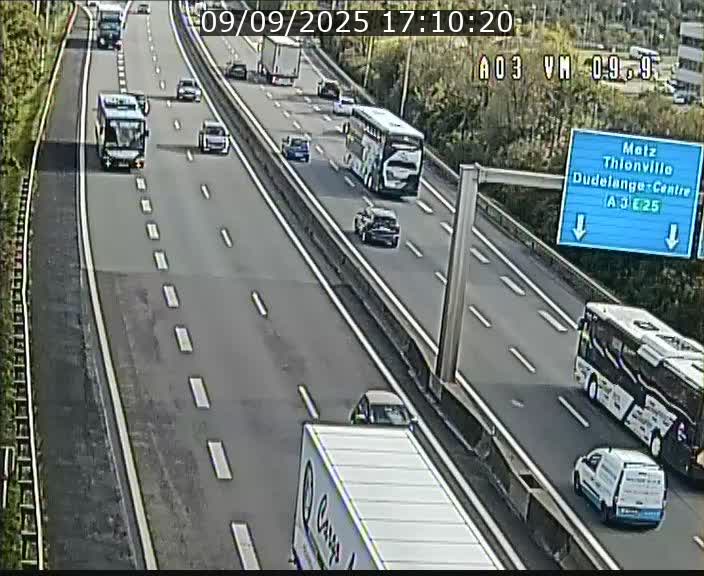 <h2>Webcam Autoroute à la Croix de Bettembourg - A3 - BK 9.9 - direction France</h2>