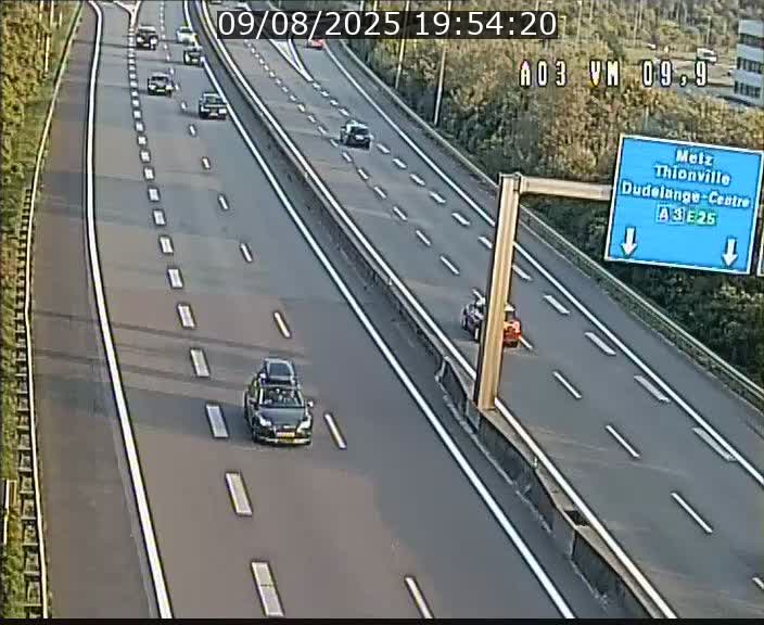 <h2>Webcam Autoroute à la Croix de Bettembourg - A3 - BK 9.9 - direction France</h2>