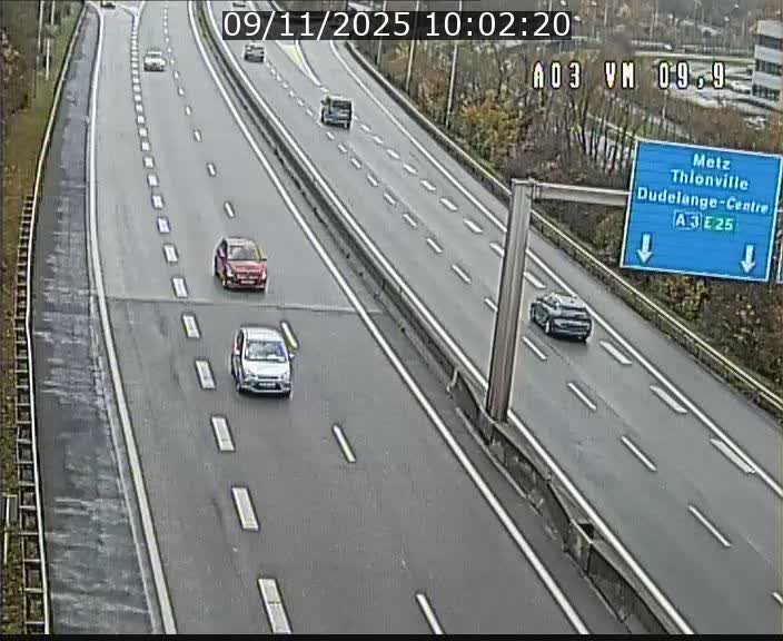 <h2>Webcam Autoroute à la Croix de Bettembourg - A3 - BK 9.9 - direction France</h2>