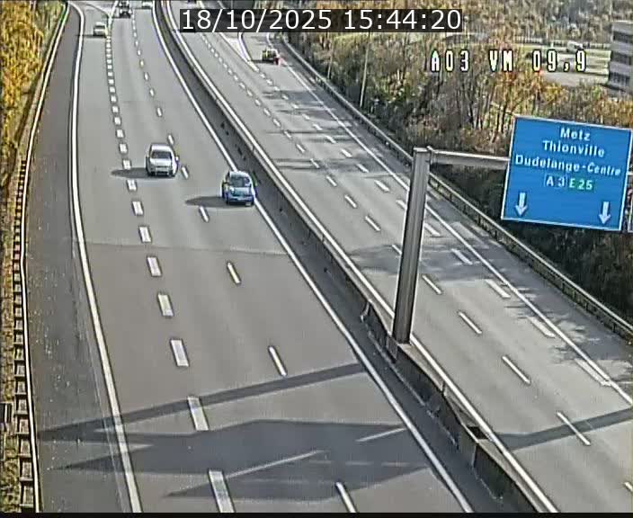 <h2>Webcam Autoroute à la Croix de Bettembourg - A3 - BK 9.9 - direction France</h2>