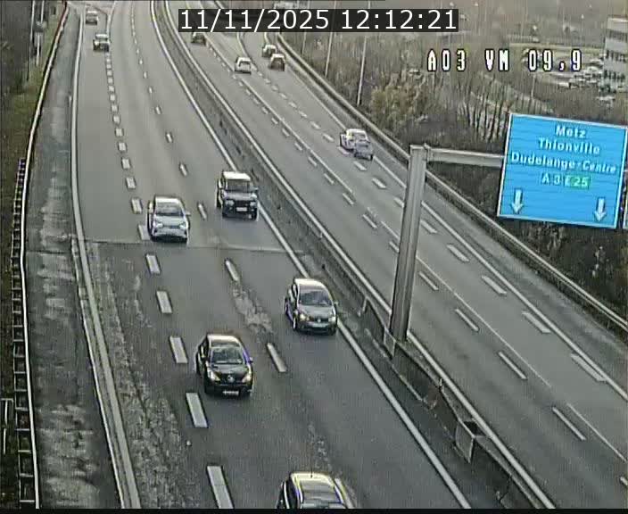 <h2>Webcam Autoroute à la Croix de Bettembourg - A3 - BK 9.9 - direction France</h2>