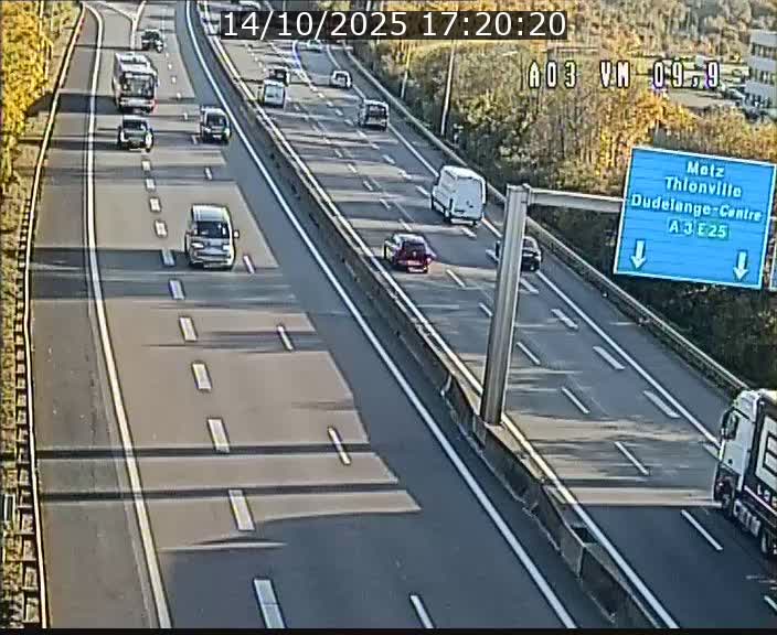 <h2>Webcam Autoroute à la Croix de Bettembourg - A3 - BK 9.9 - direction France</h2>