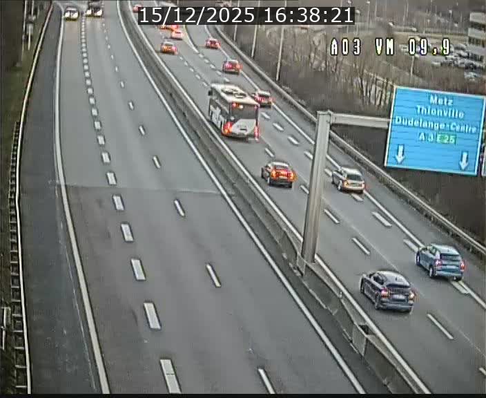 <h2>Webcam Autoroute à la Croix de Bettembourg - A3 - BK 9.9 - direction France</h2>