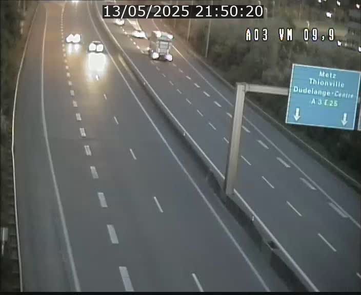 <h2>Webcam Autoroute à la Croix de Bettembourg - A3 - BK 9.9 - direction France</h2>