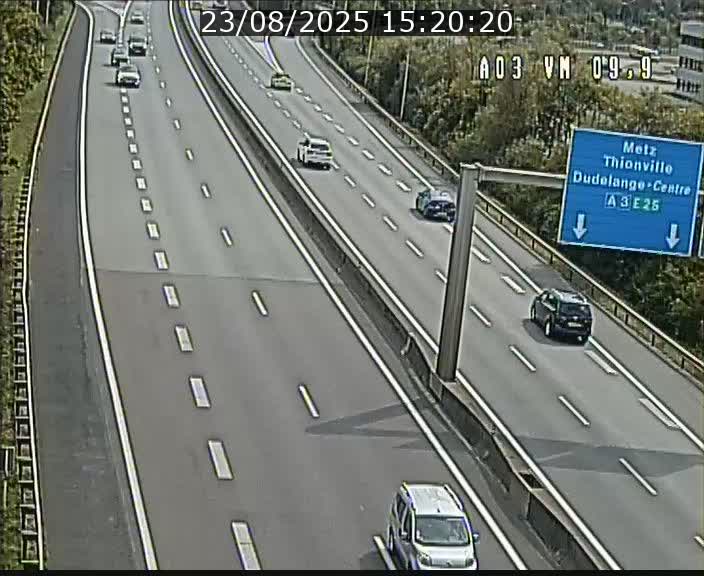 <h2>Webcam Autoroute à la Croix de Bettembourg - A3 - BK 9.9 - direction France</h2>