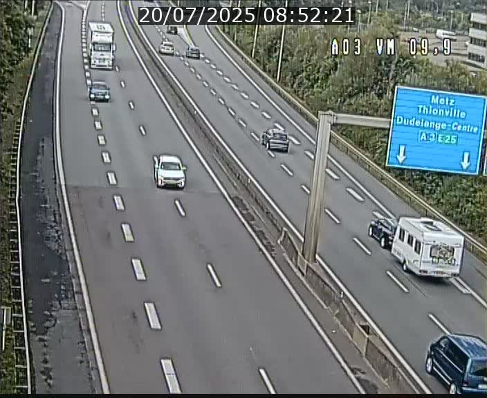<h2>Webcam Autoroute à la Croix de Bettembourg - A3 - BK 9.9 - direction France</h2>