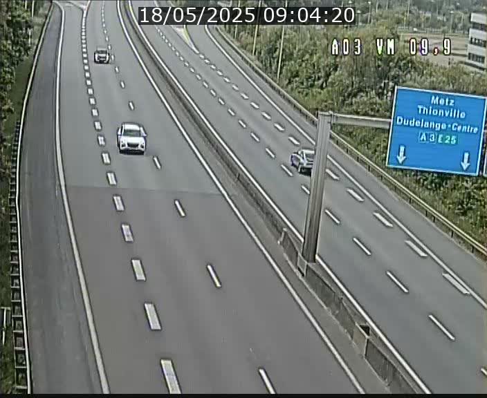 <h2>Webcam Autoroute à la Croix de Bettembourg - A3 - BK 9.9 - direction France</h2>