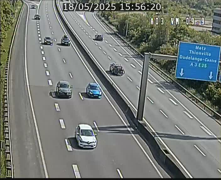 <h2>Webcam Autoroute à la Croix de Bettembourg - A3 - BK 9.9 - direction France</h2>