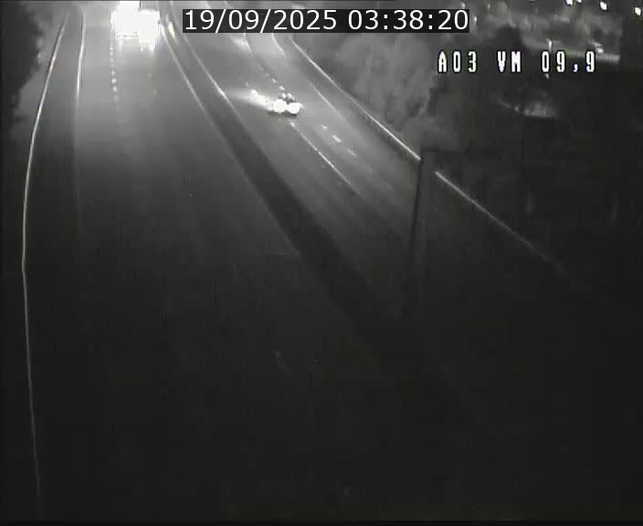 <h2>Webcam Autoroute à la Croix de Bettembourg - A3 - BK 9.9 - direction France</h2>