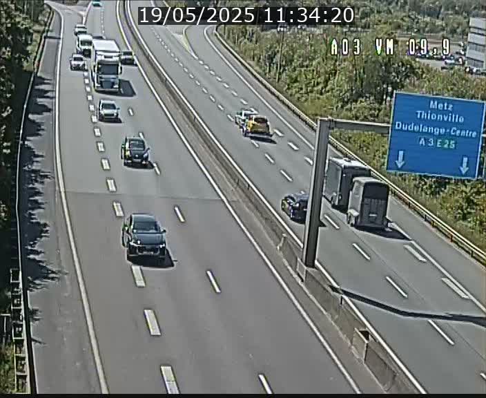 <h2>Webcam Autoroute à la Croix de Bettembourg - A3 - BK 9.9 - direction France</h2>