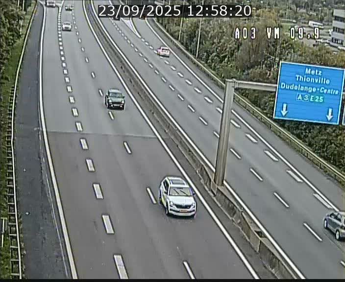 <h2>Webcam Autoroute à la Croix de Bettembourg - A3 - BK 9.9 - direction France</h2>
