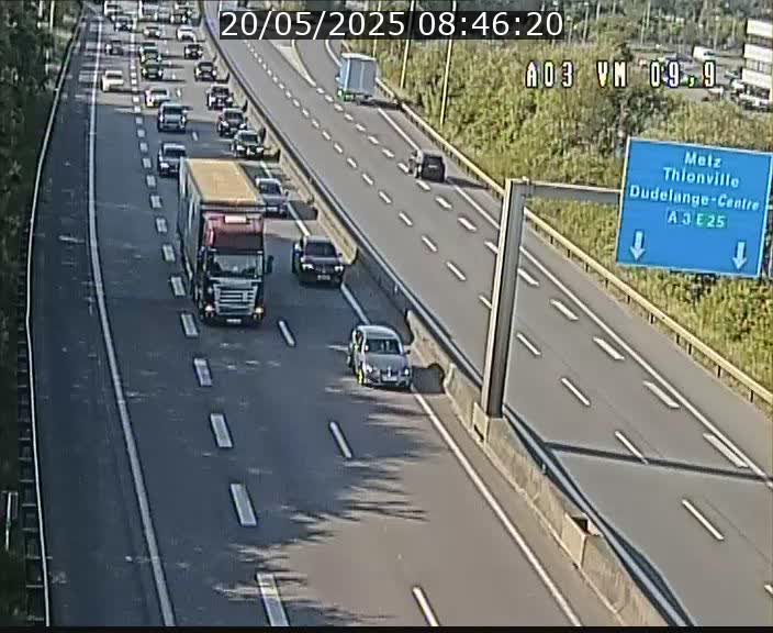 <h2>Webcam Autoroute à la Croix de Bettembourg - A3 - BK 9.9 - direction France</h2>