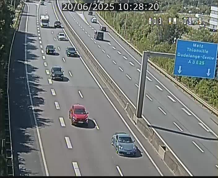 <h2>Webcam Autoroute à la Croix de Bettembourg - A3 - BK 9.9 - direction France</h2>