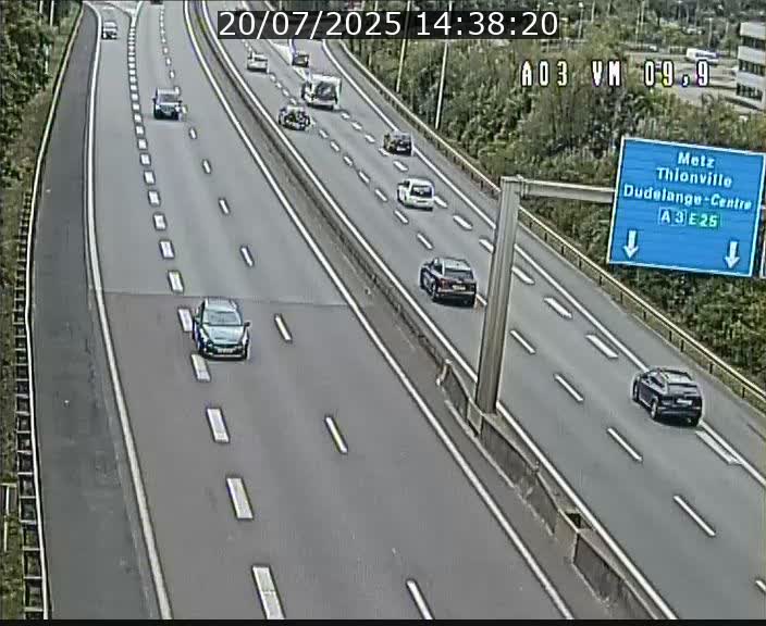 <h2>Webcam Autoroute à la Croix de Bettembourg - A3 - BK 9.9 - direction France</h2>