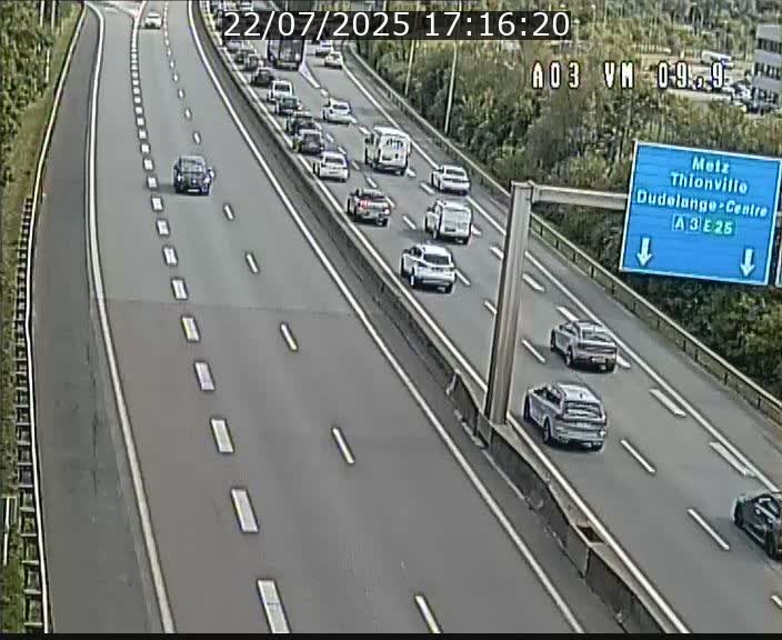 <h2>Webcam Autoroute à la Croix de Bettembourg - A3 - BK 9.9 - direction France</h2>