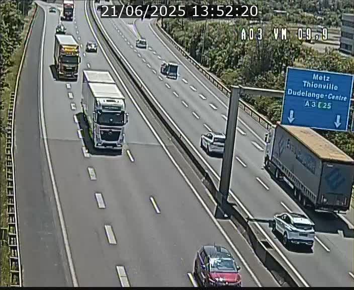 <h2>Webcam Autoroute à la Croix de Bettembourg - A3 - BK 9.9 - direction France</h2>