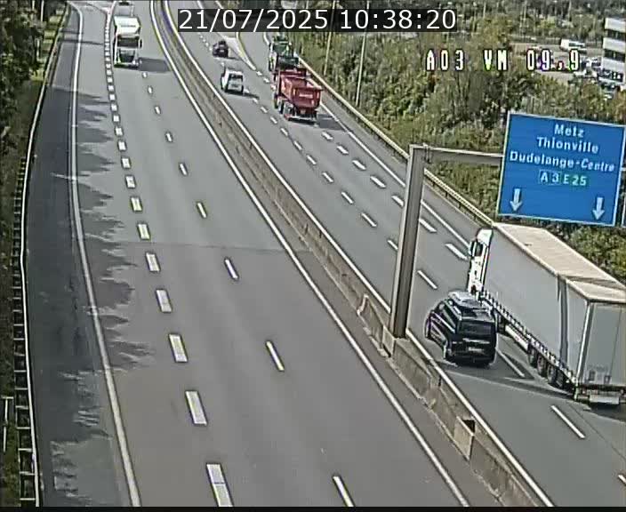 <h2>Webcam Autoroute à la Croix de Bettembourg - A3 - BK 9.9 - direction France</h2>